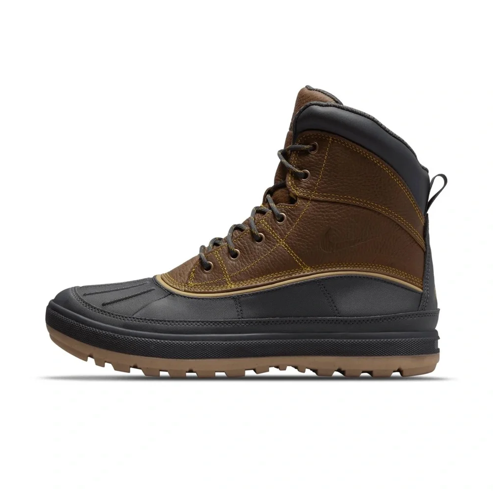 Nike Brown and Black Men’s Rain & Snow Boots
